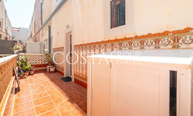 Resale - House -
Torrevieja - Cabo Cervera