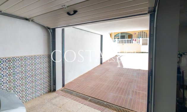 Resale - House -
Torrevieja - Cabo Cervera