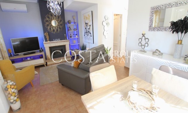 Resale - Villa -
Guardamar del Segura - Guardamar del Segura Centro