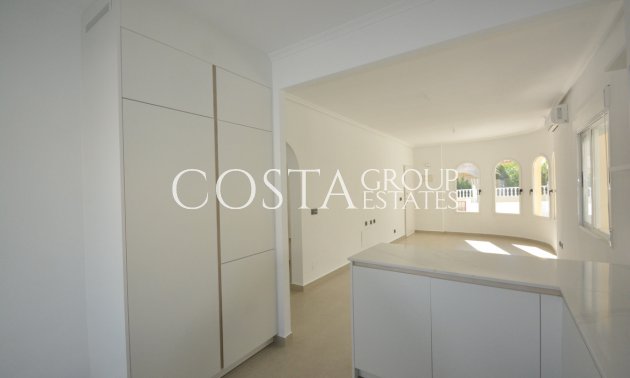 Resale - Villa -
Algorfa - Lo Crispin