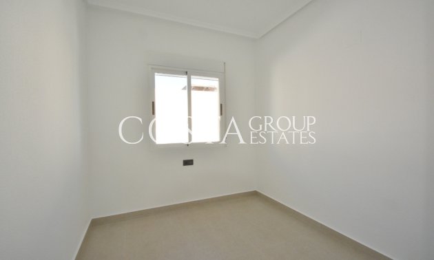 Resale - Villa -
Algorfa - Lo Crispin