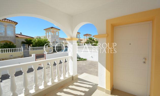 Resale - Villa -
Algorfa - Lo Crispin