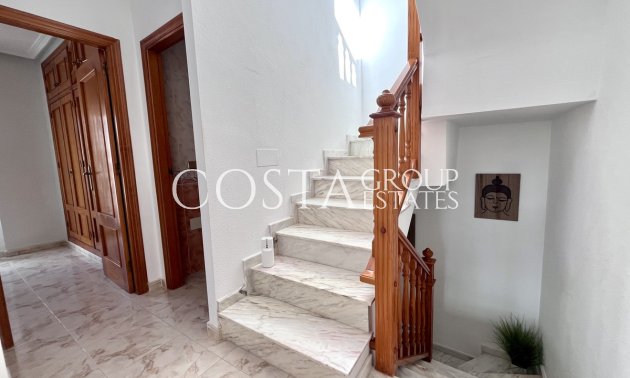 Resale - House -
Orihuela - La Zenia