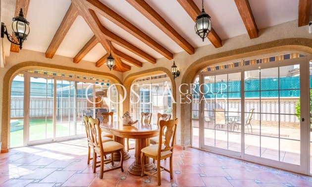 Resale - Villa -
Torrevieja - El Chaparral