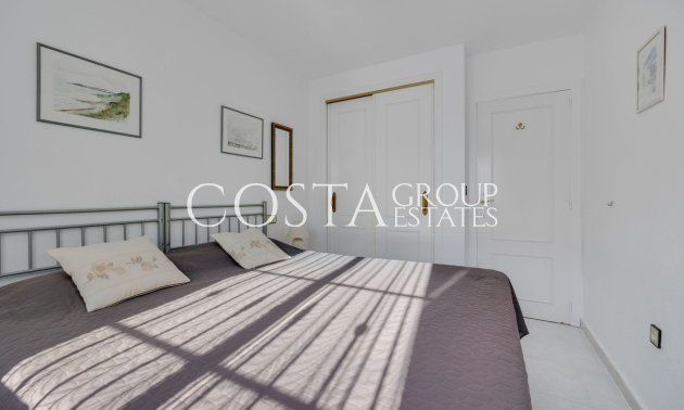 Resale - Apartments -
Orihuela - Orihuela Costa