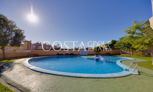Resale - Apartments -
Orihuela - Orihuela Costa