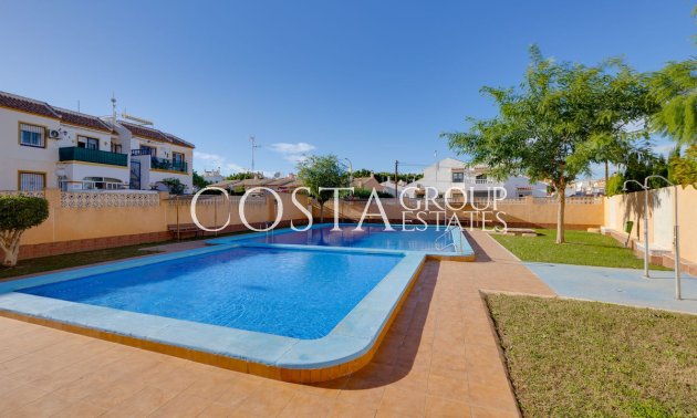 Resale - Apartments -
Orihuela - Orihuela Costa