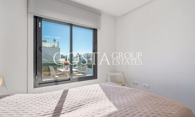 Resale - House -
Torrevieja - Torrevieja Centro