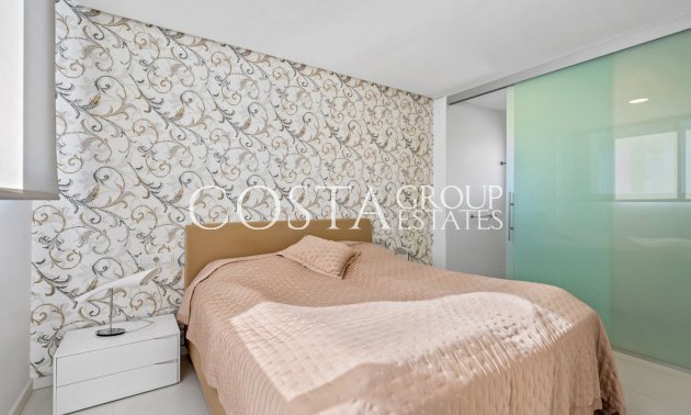 Resale - House -
Torrevieja - Torrevieja Centro