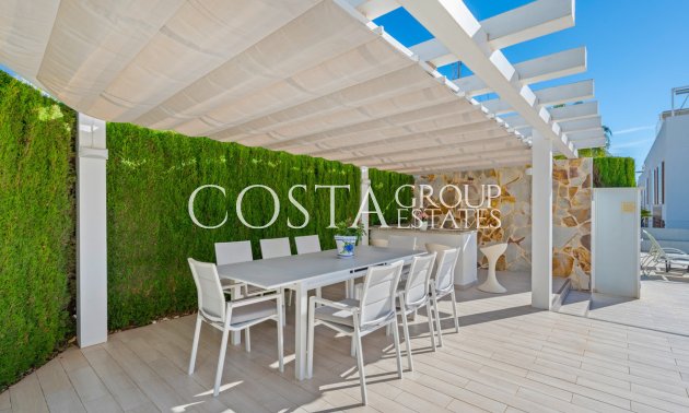 Resale - House -
Torrevieja - Torrevieja Centro