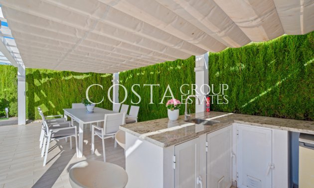 Resale - House -
Torrevieja - Torrevieja Centro