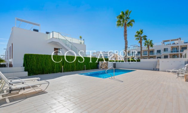 Resale - House -
Torrevieja - Torrevieja Centro