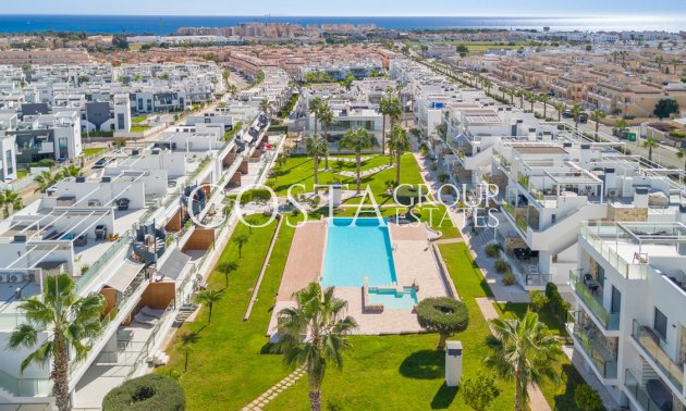 Resale - House -
Torrevieja - Torrevieja Centro