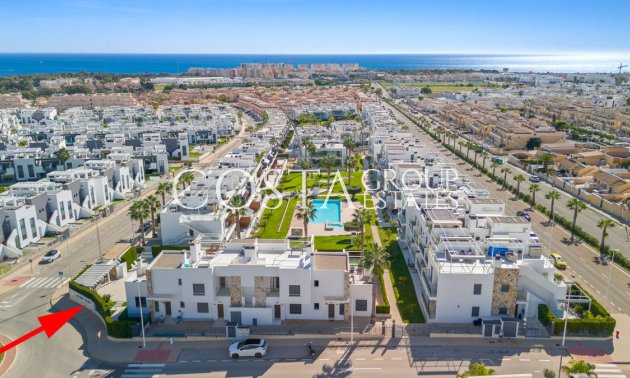 Resale - House -
Torrevieja - Torrevieja Centro