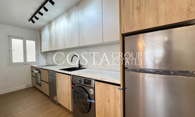 Resale - Apartments -
Torrevieja - Torrevieja Centro