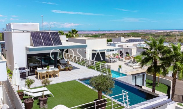 Resale - Villa -
San Miguel de Salinas - San Miguel de Salinas Centro