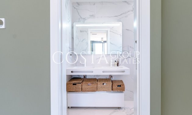 Resale - Villa -
San Miguel de Salinas - San Miguel de Salinas Centro