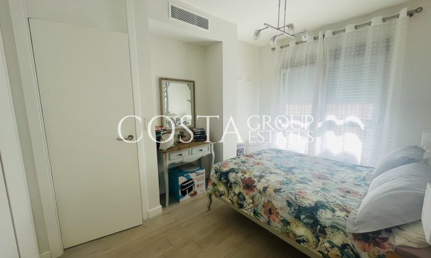 Resale - Villa -
Orihuela - Los Dolses