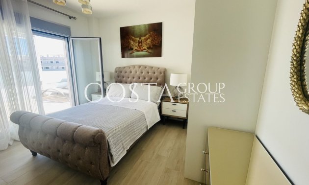 Resale - Villa -
Orihuela - Los Dolses