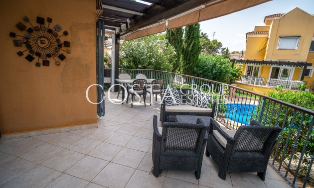 Resale - Villa -
Torrevieja - Torrevieja Centro