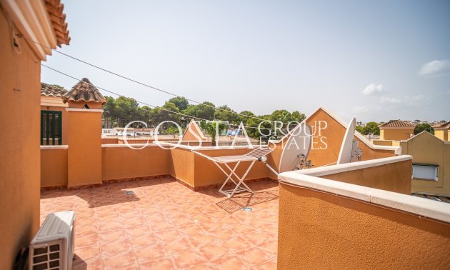 Resale - Villa -
Torrevieja - Torrevieja Centro