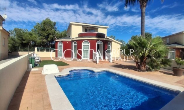 Resale - Villa -
Pilar de la Horadada - Pinar de Campoverde