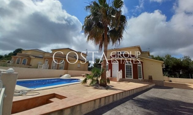 Resale - Villa -
Pilar de la Horadada - Pinar de Campoverde