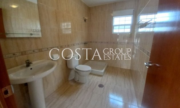 Resale - Villa -
Pilar de la Horadada - Pinar de Campoverde