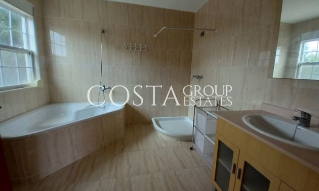 Resale - Villa -
Pilar de la Horadada - Pinar de Campoverde