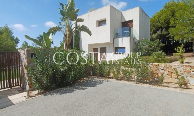 Resale - Villa -
Orihuela - Las Colinas Golf