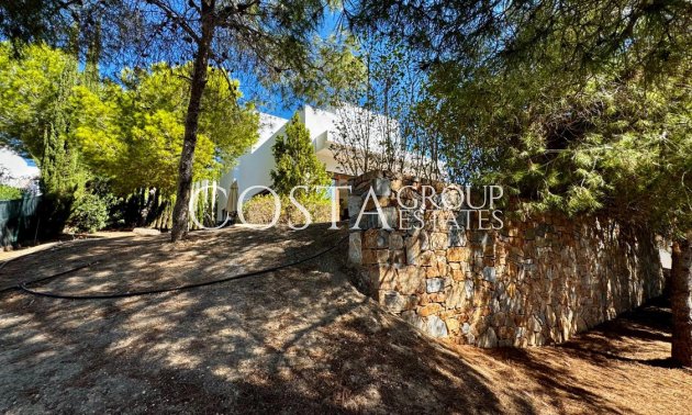 Resale - Villa -
Orihuela - Las Colinas Golf