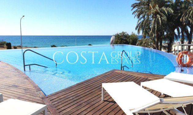Resale - Villa -
Orihuela - Las Colinas Golf