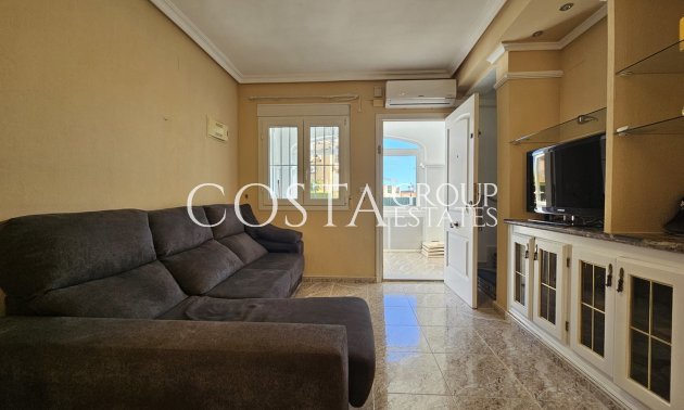 Resale - House -
Orihuela - La Zenia