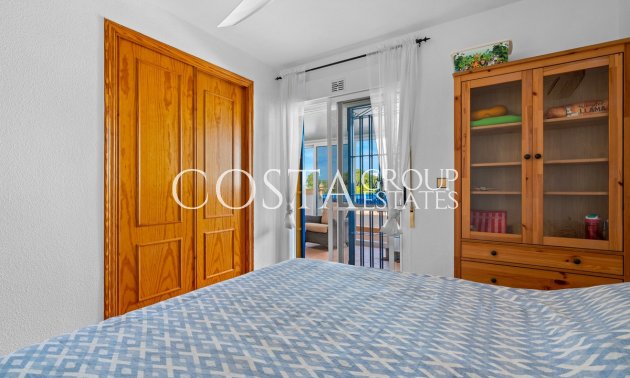 Resale - Villa -
Torrevieja - Torrevieja Centro