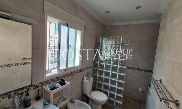 Resale - Villa -
Orihuela - Orihuela Costa