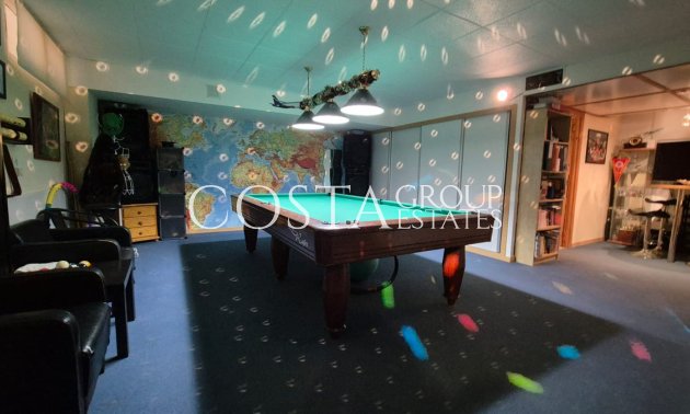 Resale - Villa -
Orihuela - Orihuela Costa