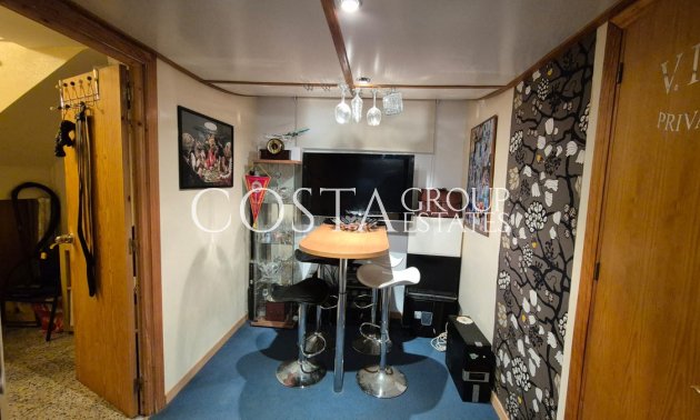 Resale - Villa -
Orihuela - Orihuela Costa