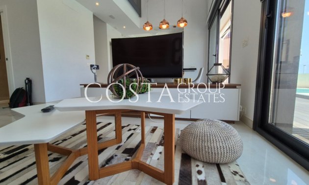 Resale - Villa -
Torrevieja - Torrevieja Centro