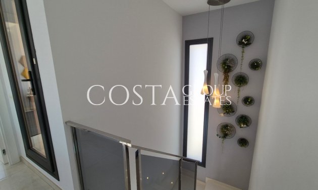 Resale - Villa -
Torrevieja - Torrevieja Centro