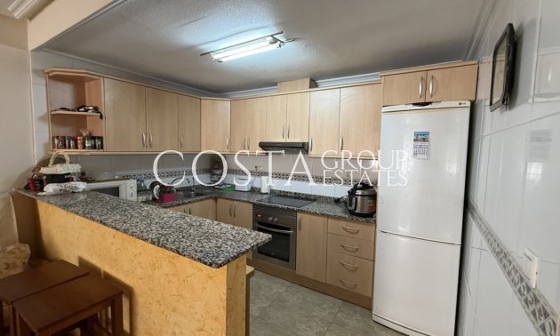 Resale - Apartments -
Torrevieja - Torrevieja Centro