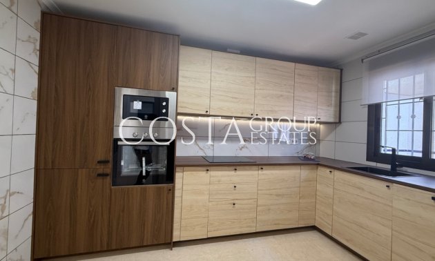 Resale - House -
San Miguel de Salinas - San Miguel de Salinas Centro