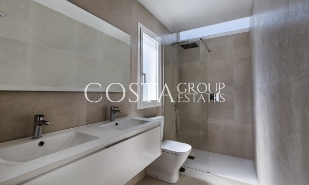 Neue Gebäude - Villa -
San Javier