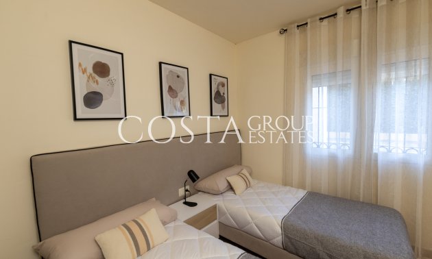 Neue Gebäude - Villa -
Fuente Álamo - Fuente Alamo