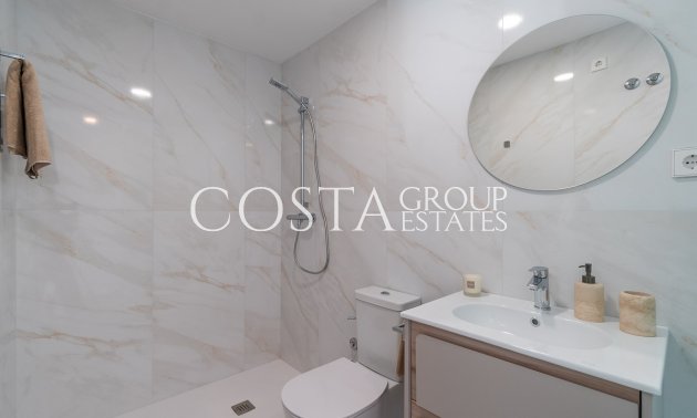 Nouvelle construction - Apartments -
Playa Flamenca