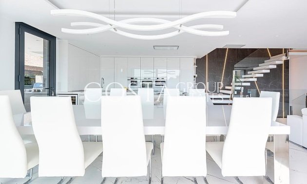 Neue Gebäude - Villa -
Calpe