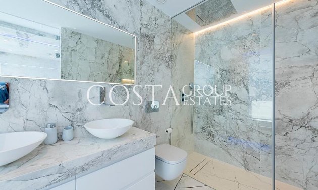 Neue Gebäude - Villa -
Calpe