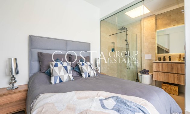 Neue Gebäude - detached -
Torre-Pacheco