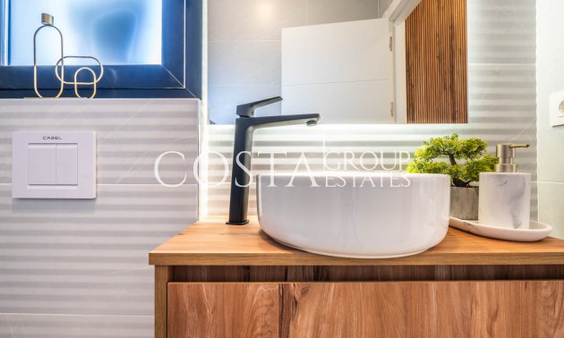 Neue Gebäude - detached -
Torre-Pacheco