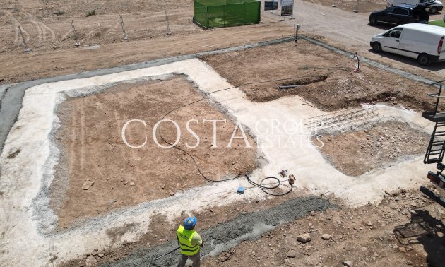 Nowy budynek - Willa -
Fuente Álamo - Fuente Alamo