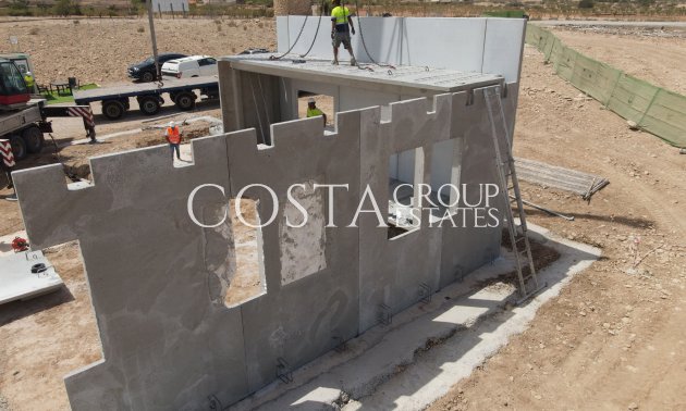 Nowy budynek - Willa -
Fuente Álamo - Fuente Alamo